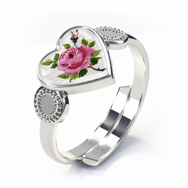 Regulerbar ring i sølv med vakkert, klassisk rosemotiv.
